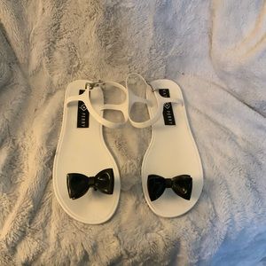 Katy Perry jelly sandals size 11